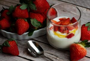 yogurt con frutas